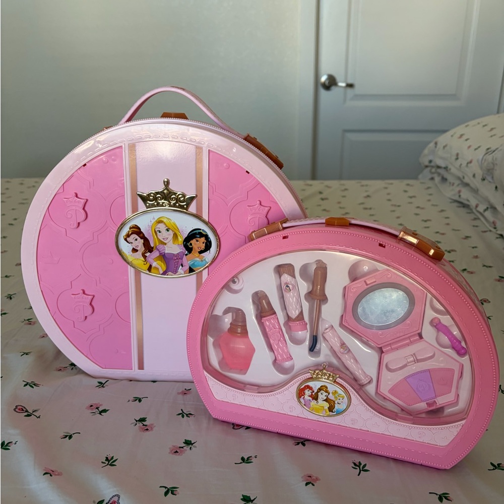 Disney Pink Princess Makeup Play Case Set